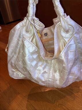 BIG BUDDHA WHITE WOVEN SATCHEL